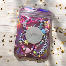 Charger l'image dans la galerie, Collier enfant personnalisable - Collier coloré prénom enfant - Bijoux arc-en-ciel