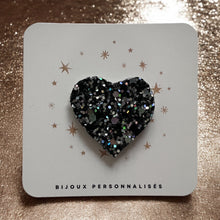 Charger l'image dans la galerie, Pins en cuir pailleté - Accessoire brillant en forme de Coeur, Nuage, Lune ou Chat
